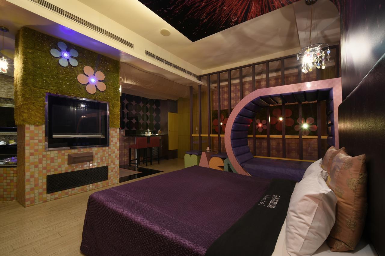 Sun Garden Motel Kaohsiung Exterior photo